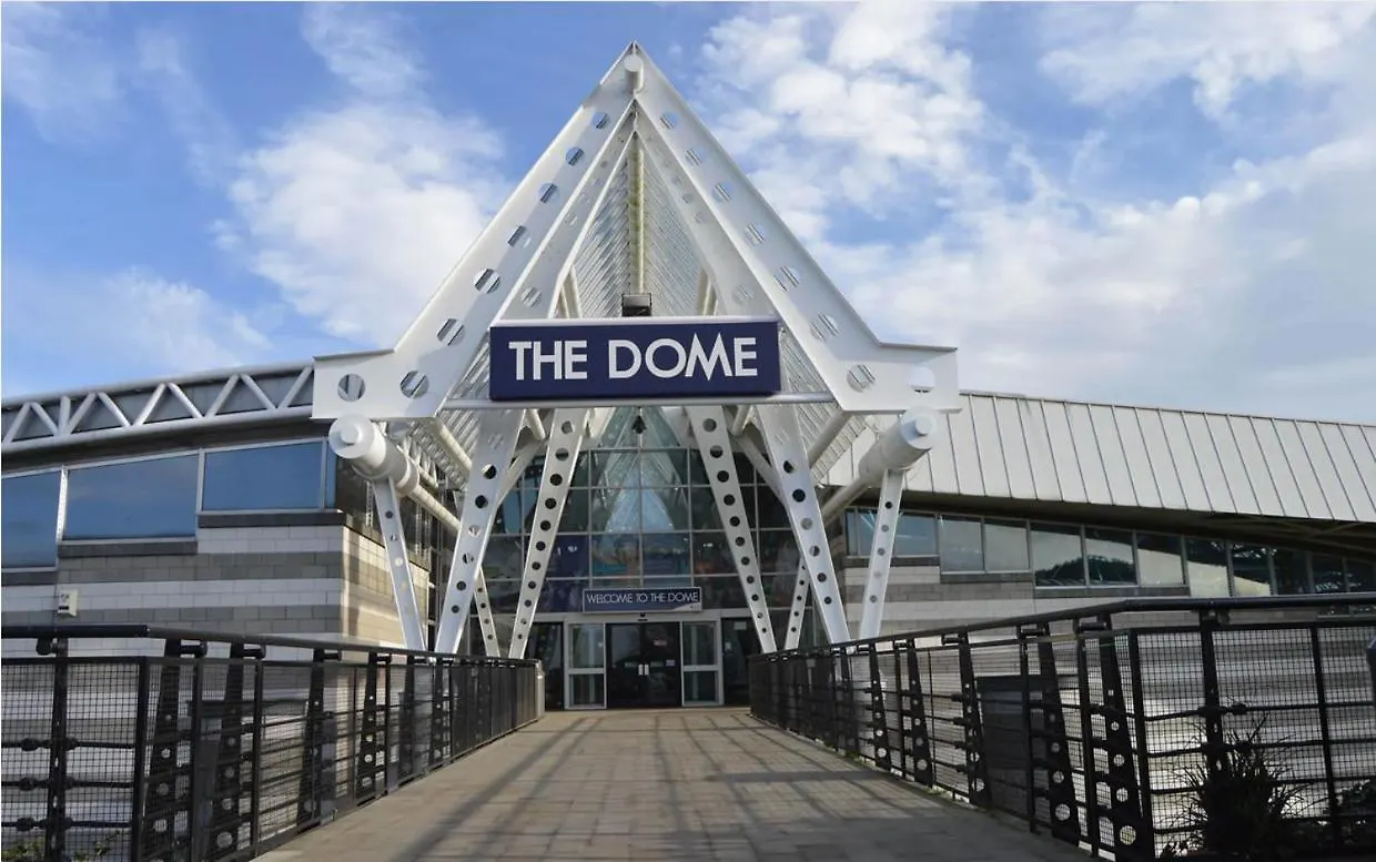 Doncaster City Centre Deluxe Whole Apartment Sleeps 4 D2 0*,  Wielka Brytania